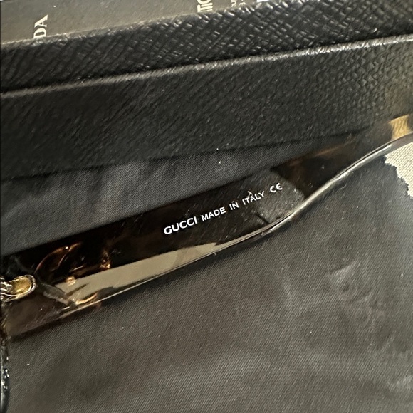 Gucci Teal and Black Women's Sunglasses - Picture 14 of 14